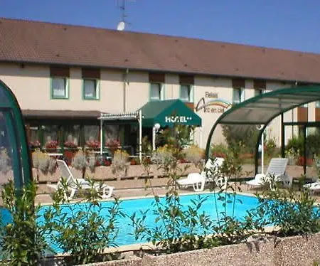 Szálloda Contact Arc-en-ciel - Reouverture - Renove 3*