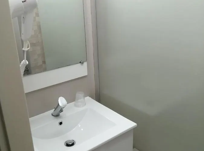 Ξενοδοχείο Contact Hotel Arc-En-Ciel - Renove 3*