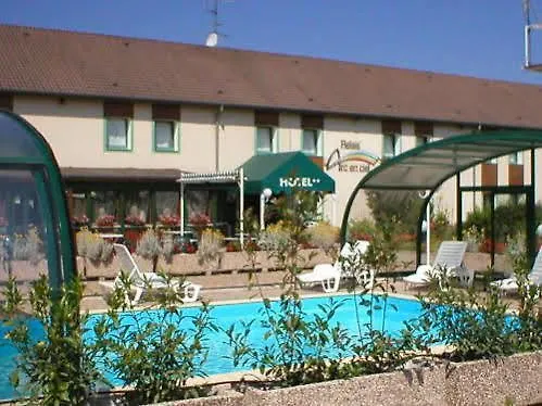 Hotel Contact Restaurant Relais Arc En Ciel-wittenheim-mulhouse Nord-chambres Rénovées 3*